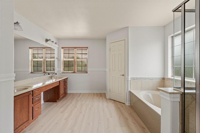 212 Camperdown Elm DR, Austin, TX 78748