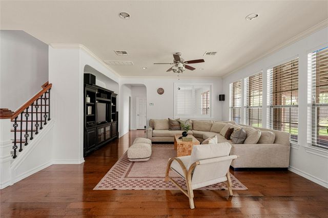 212 Camperdown Elm DR, Austin, TX 78748