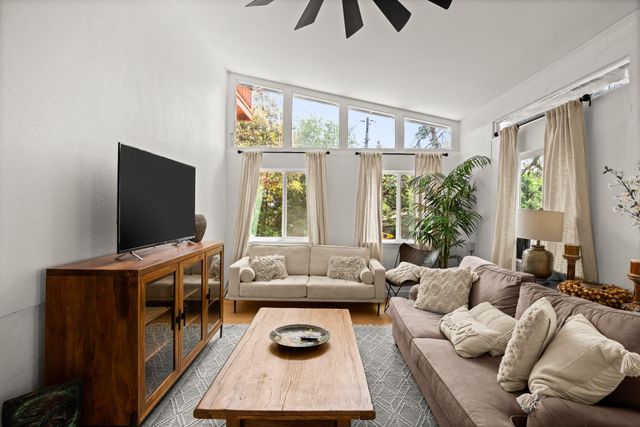 3904 Highland DR, Austin, TX 78734