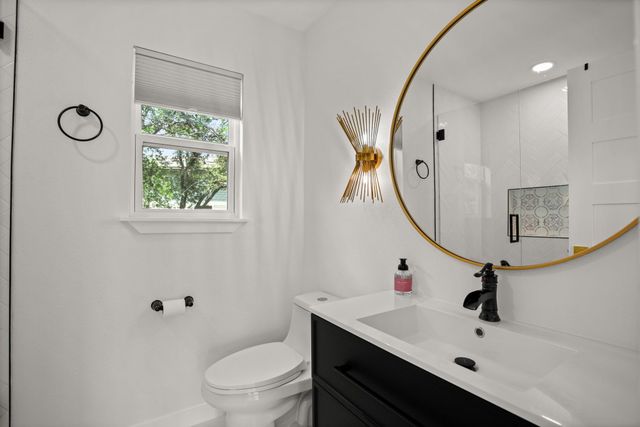 3904 Highland DR, Austin, TX 78734