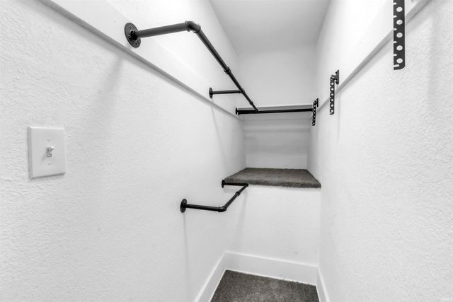 422 W Rush Street, Kendallville, IN 46755