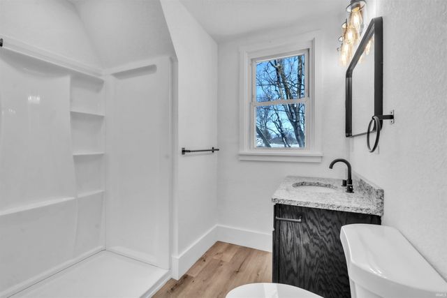 422 W Rush Street, Kendallville, IN 46755