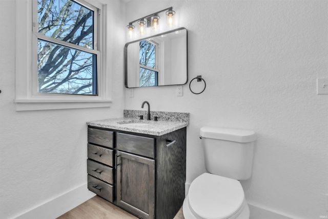 422 W Rush Street, Kendallville, IN 46755