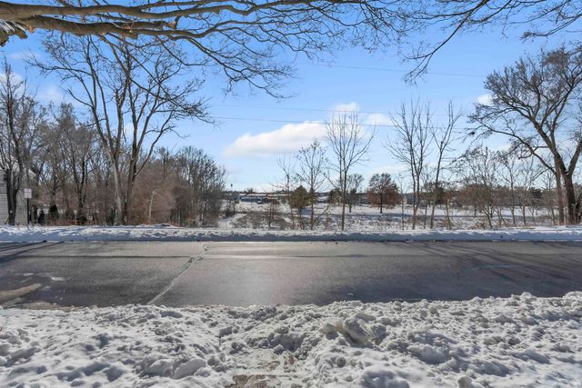 422 W Rush Street, Kendallville, IN 46755