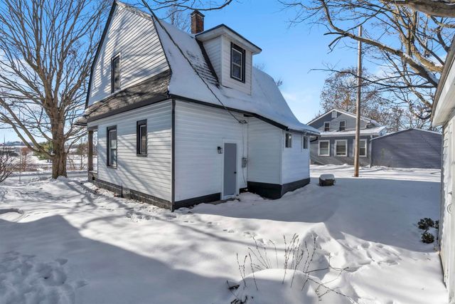 422 W Rush Street, Kendallville, IN 46755