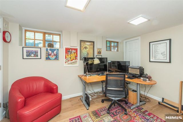 35 Brookside Avenue, Caldwell, NJ 07006
