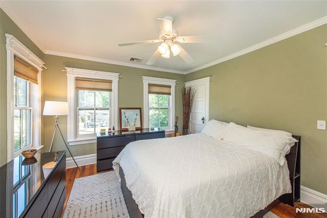 35 Brookside Avenue, Caldwell, NJ 07006