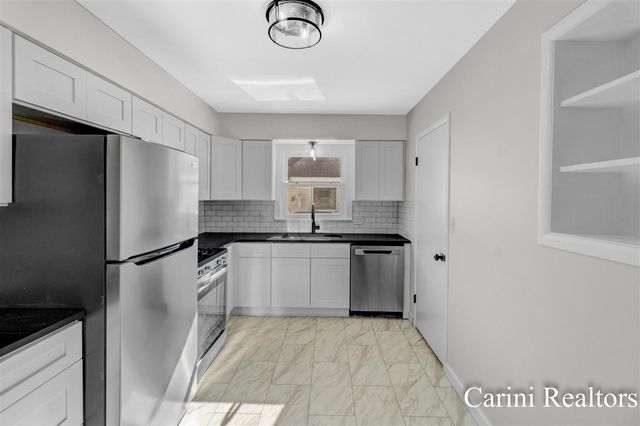 3383 Flamingo Avenue, Wyoming, MI 49509