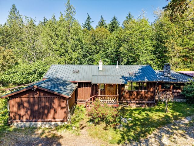 1790 W Valley Road, Chimacum, WA 98325
