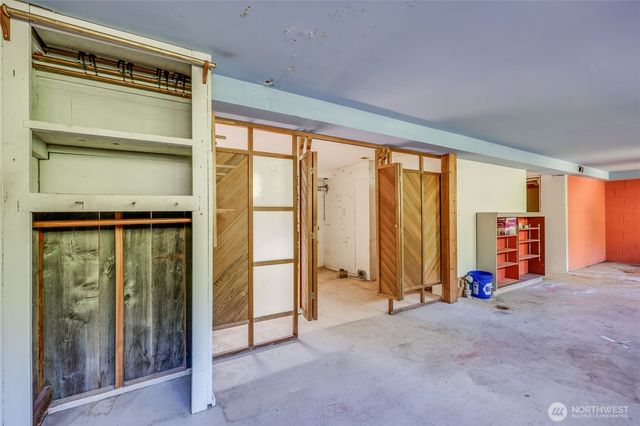 1790 W Valley Road, Chimacum, WA 98325