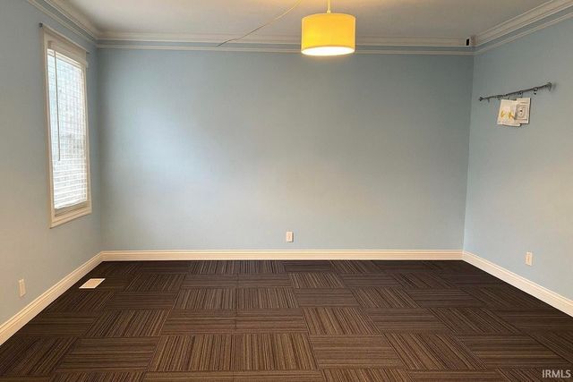 8545 Greendale Drive, Evansville, IN 47711