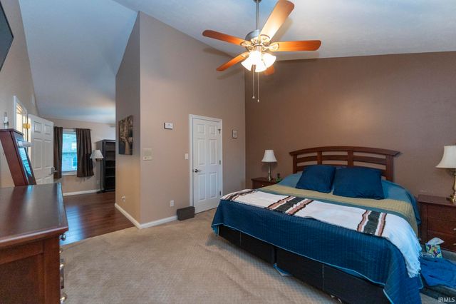 8545 Greendale Drive, Evansville, IN 47711