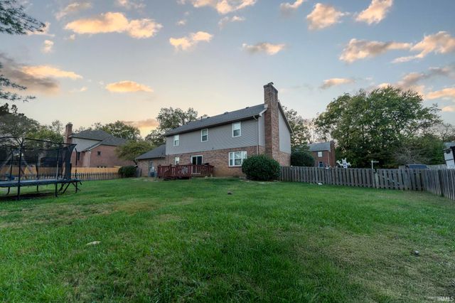 8545 Greendale Drive, Evansville, IN 47711