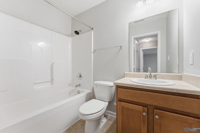3294 Castlecreek Drive, Madison, AL 35756