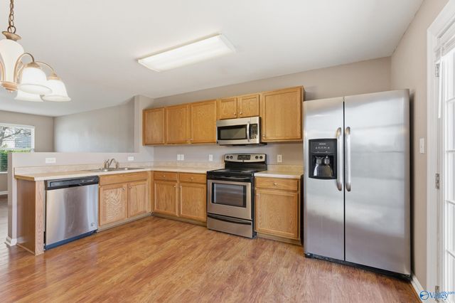 3294 Castlecreek Drive, Madison, AL 35756