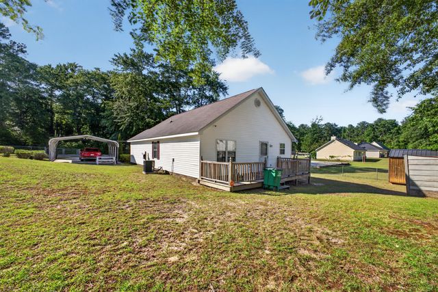 634 Chesterfield Street N, Aiken, SC 29801