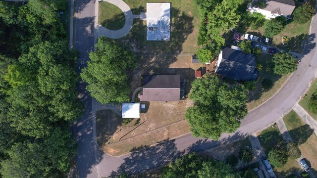 634 Chesterfield Street N, Aiken, SC 29801