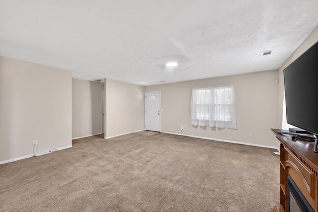 634 Chesterfield Street N, Aiken, SC 29801