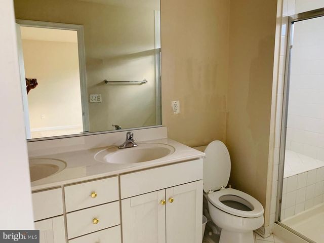 25550 FELTRE TER, Chantilly, VA 20152