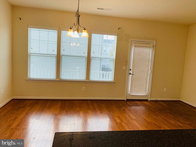 25550 FELTRE TER, Chantilly, VA 20152
