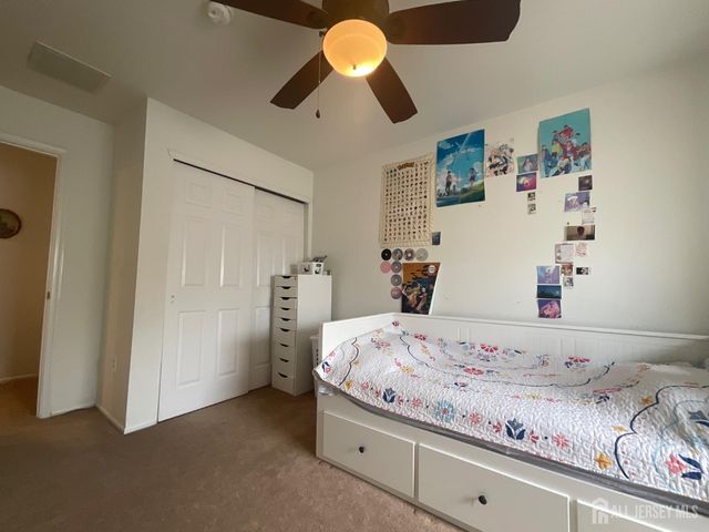 17 Tuthill Court, Sayreville, NJ 08872