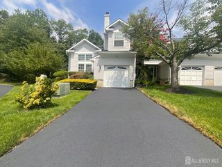 17 Tuthill Court, Sayreville, NJ 08872