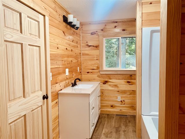 711 Division Street, Update, MI 49626