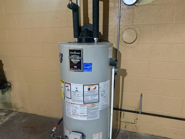 711 Division Street, Update, MI 49626