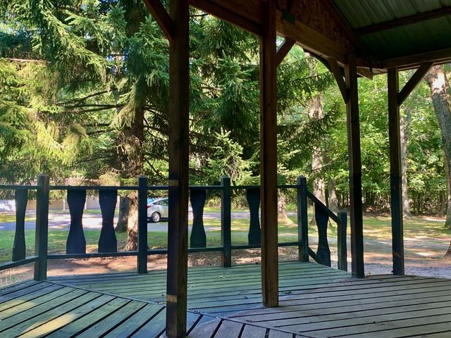 711 Division Street, Update, MI 49626