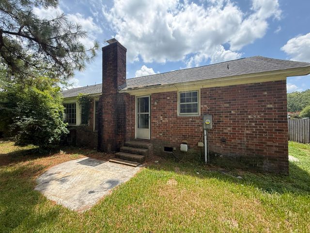 402 Kershaw Road, Summerville, SC 29486