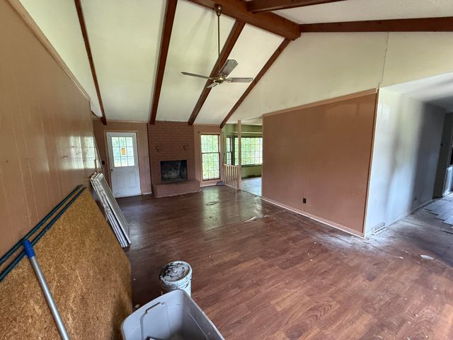 402 Kershaw Road, Summerville, SC 29486