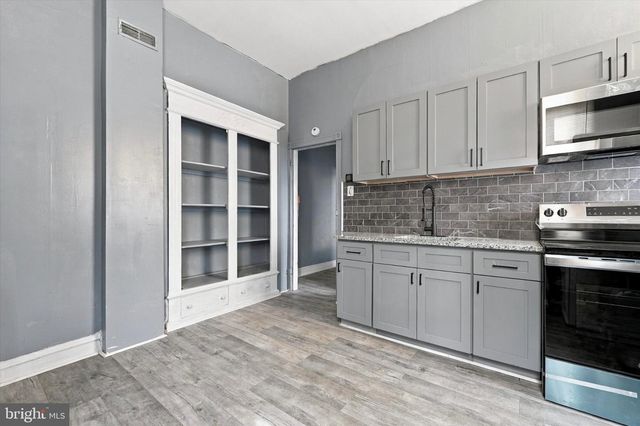 1514 WOLF ST, Philadelphia, PA 19145