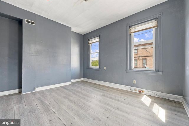 1514 WOLF ST, Philadelphia, PA 19145