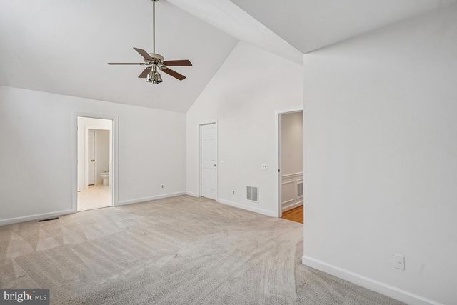 11928 PARKSIDE DR, Fairfax, VA 22033