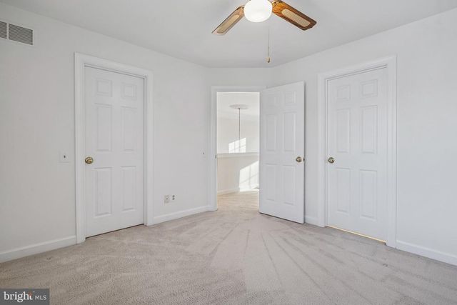 11928 PARKSIDE DR, Fairfax, VA 22033