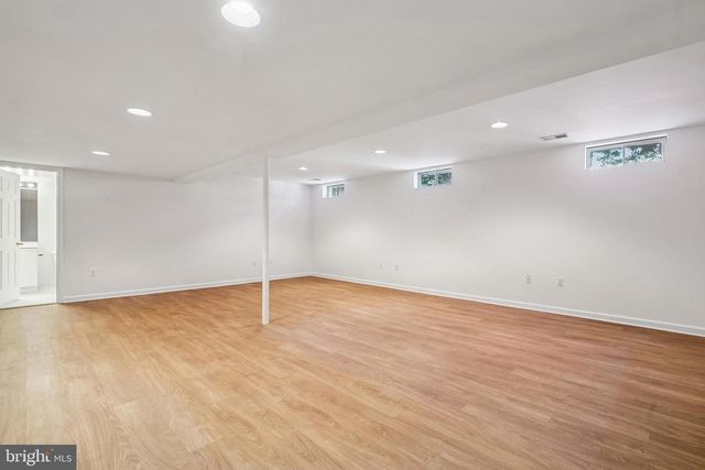 11928 PARKSIDE DR, Fairfax, VA 22033