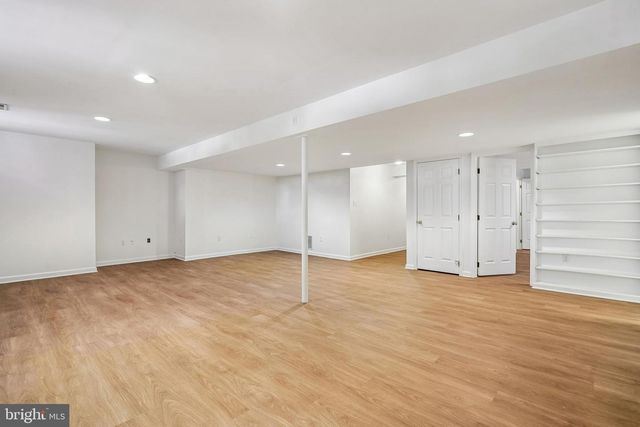 11928 PARKSIDE DR, Fairfax, VA 22033