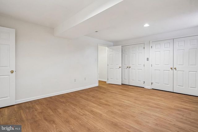 11928 PARKSIDE DR, Fairfax, VA 22033