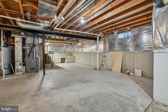 11928 PARKSIDE DR, Fairfax, VA 22033