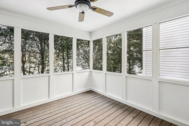 11928 PARKSIDE DR, Fairfax, VA 22033