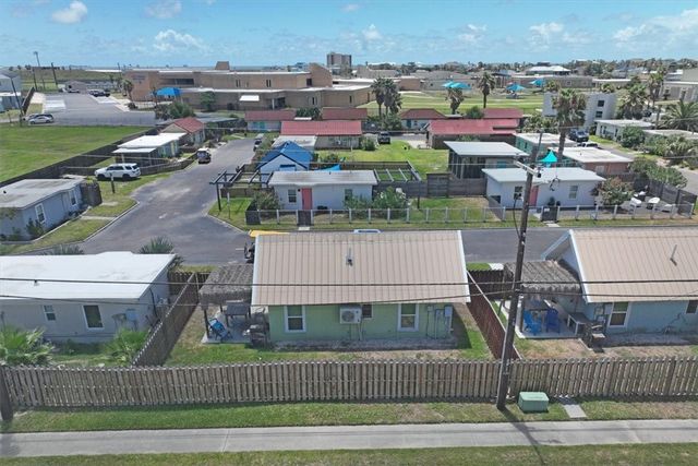 134 N Alister St 2, Port Aransas, TX 78373