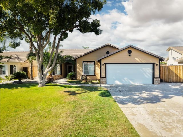 12420 Mauna Loa Avenue, Bakersfield, CA 93312