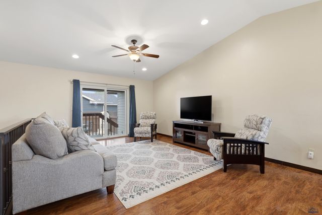 5134 MISTY WOODS LN, Rapid City, SD 57701
