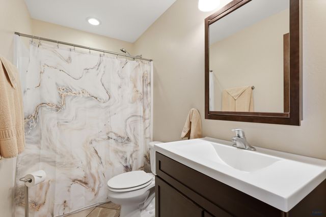 5134 MISTY WOODS LN, Rapid City, SD 57701