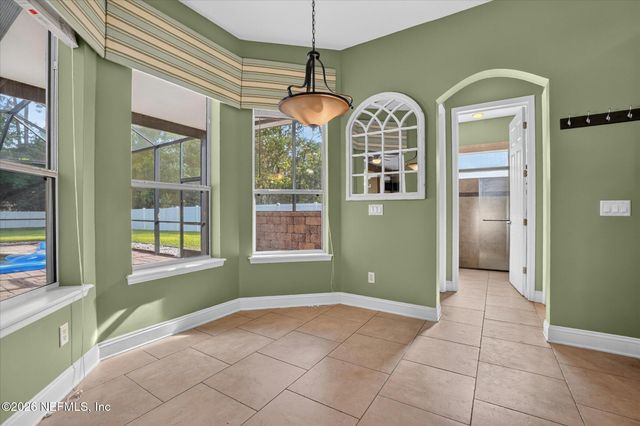 12868 OLD ST AUGUSTINE Road, Jacksonville, FL 32258