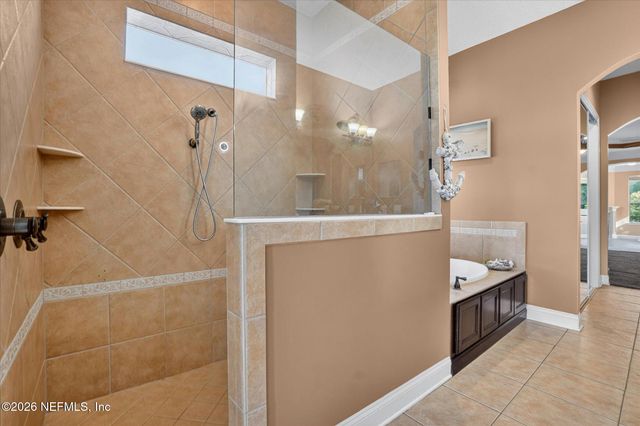 12868 OLD ST AUGUSTINE Road, Jacksonville, FL 32258