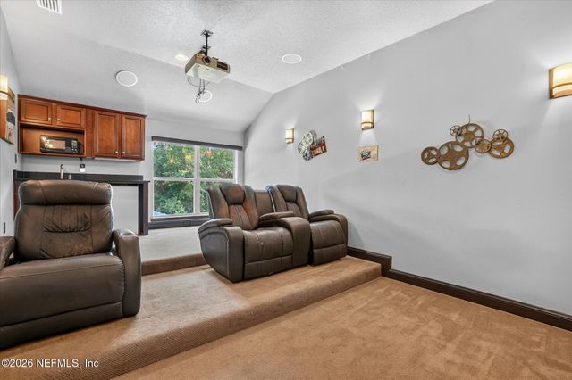 12868 OLD ST AUGUSTINE Road, Jacksonville, FL 32258