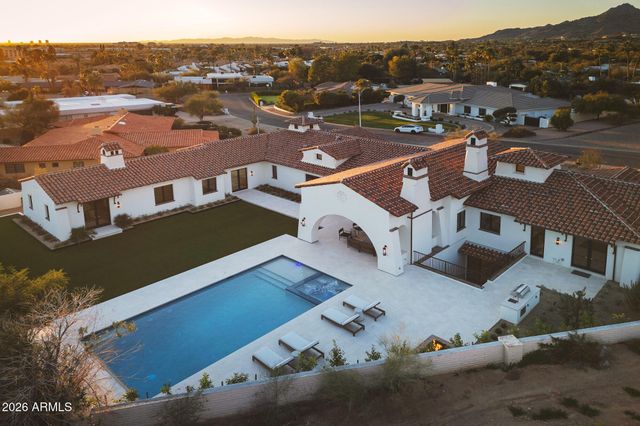 4605 E ROCKRIDGE Road, Phoenix, AZ 85018