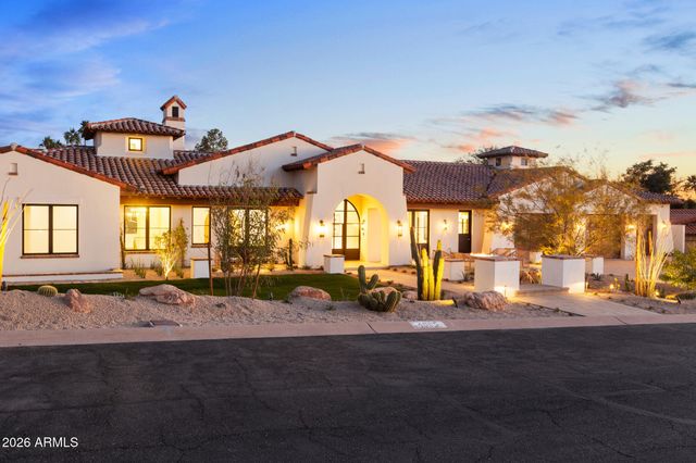 4605 E ROCKRIDGE Road, Phoenix, AZ 85018