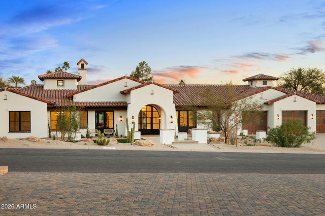 4605 E ROCKRIDGE Road, Phoenix, AZ 85018